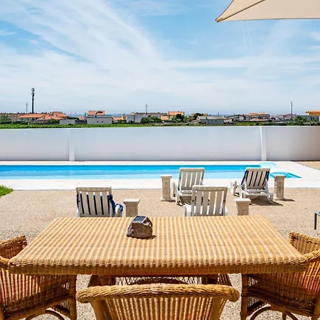 Wake Up With The Sea Breeze- With Pool 4 Angeiras